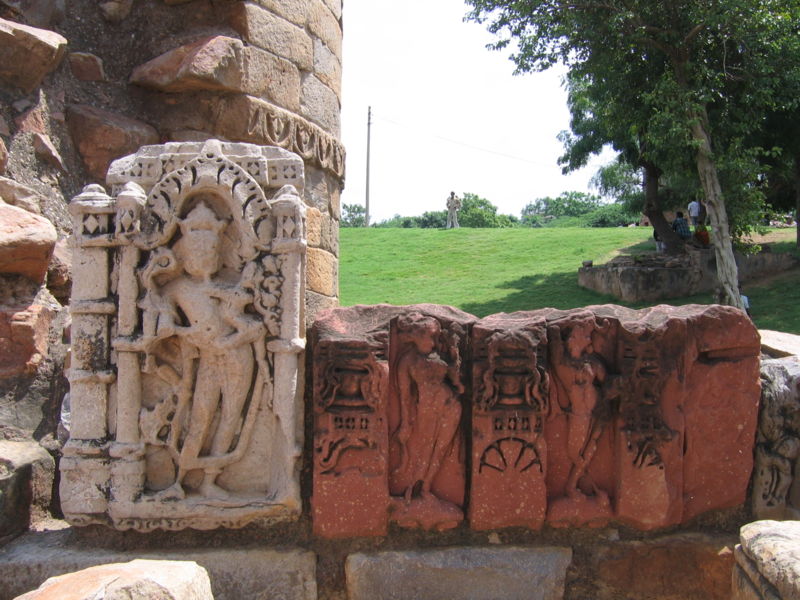 Vedic sculptures, reliefs, remnants remaining at Qutub complex